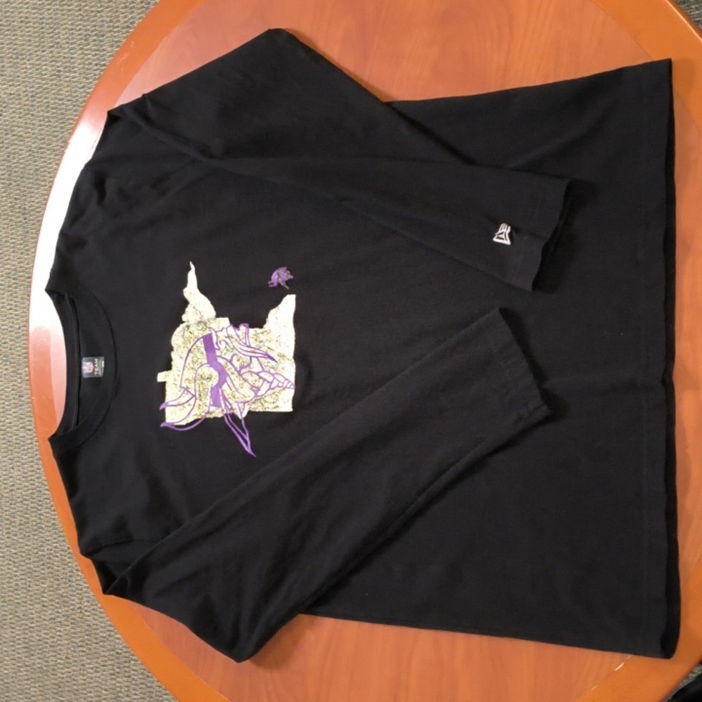 Men's New Era Black Minnesota Vikings State Long Sleeve Reflective T-Shirt XL